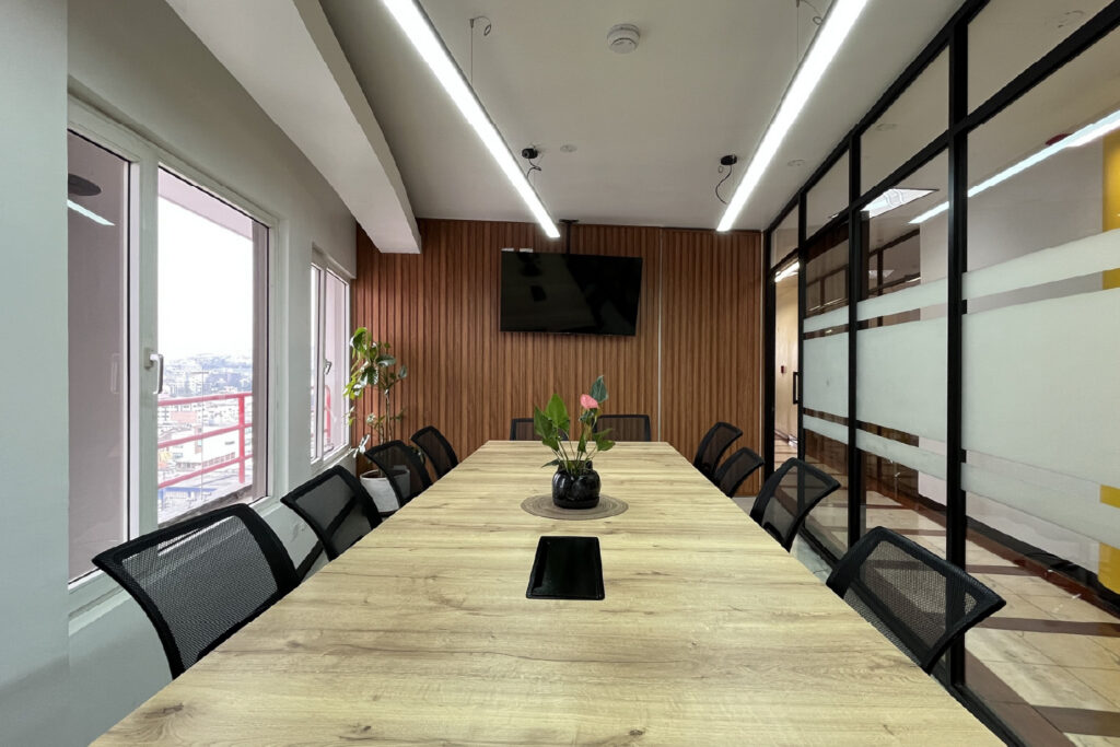 Mesa de trabajo 8 copia